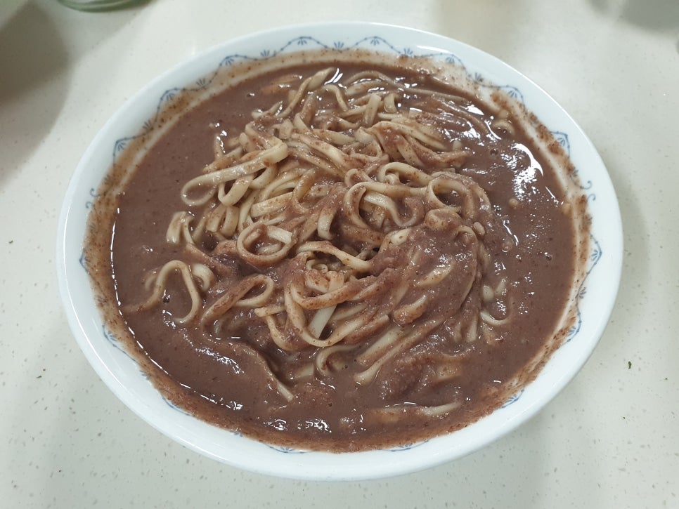 팥칼국수 이미지