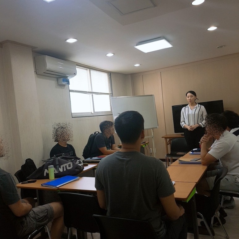 핀스피치학원 이미지