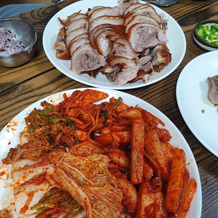 장미왕족발보쌈 이미지