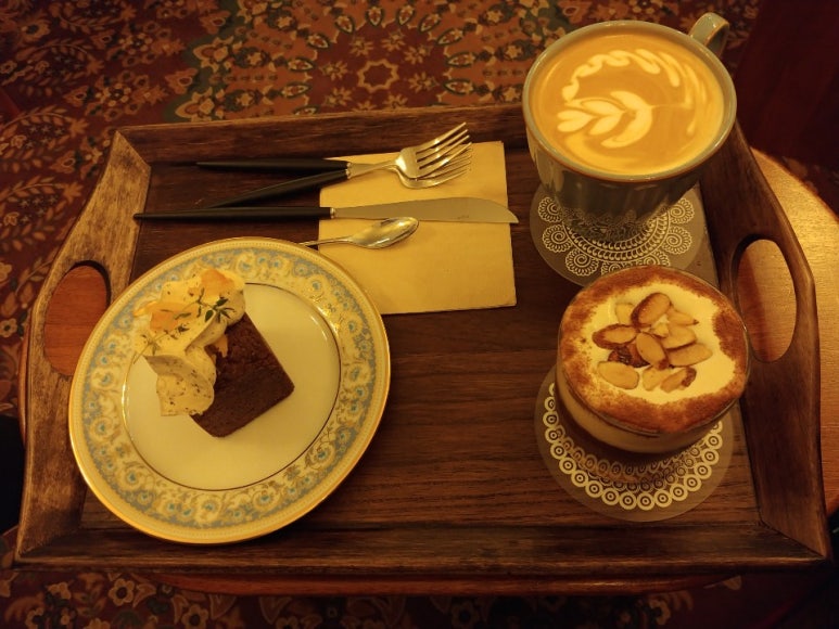 카페 클로이 인 패리스(cafe chloe in paris) 이미지