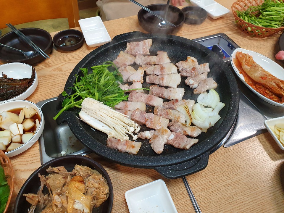 돼지왕자김치공주 이미지