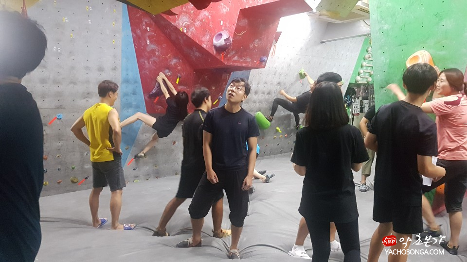 포항스파이더클럽 이미지