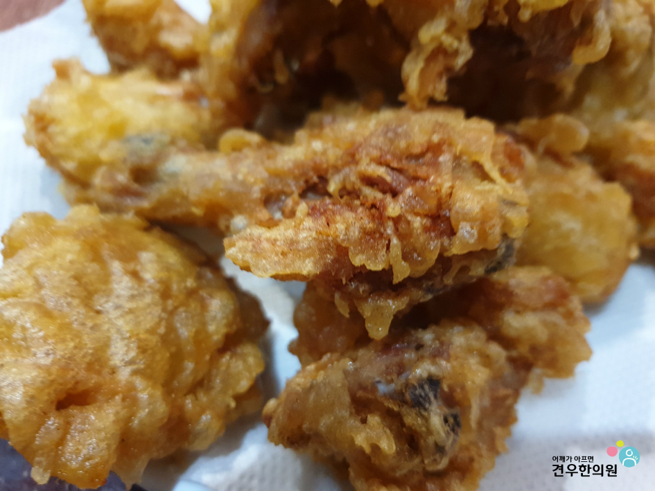 황금치킨호프 이미지