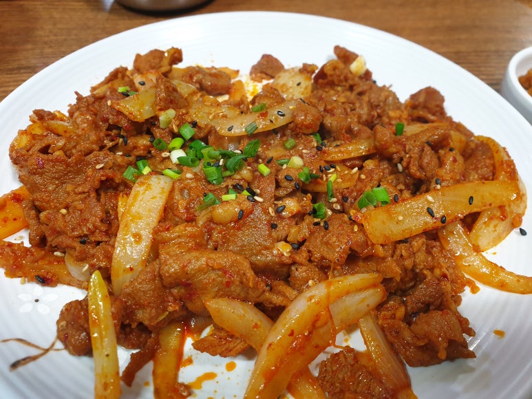 부뚜막손칼국수 이미지