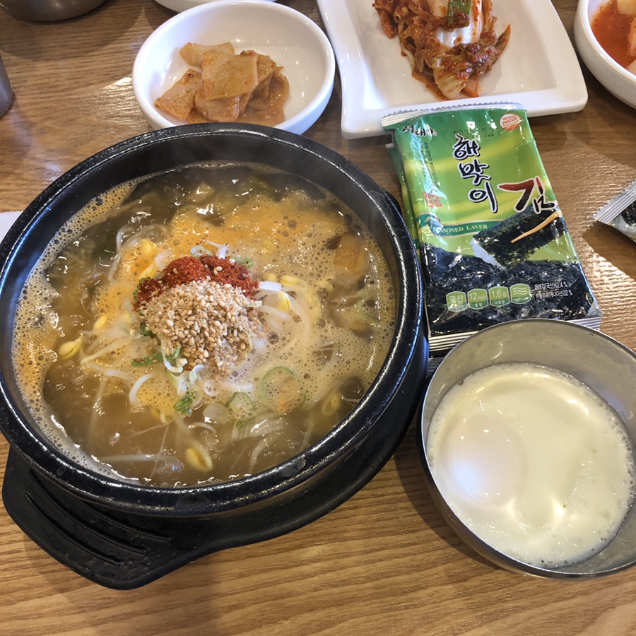 전주함지박콩나물국밥 이미지