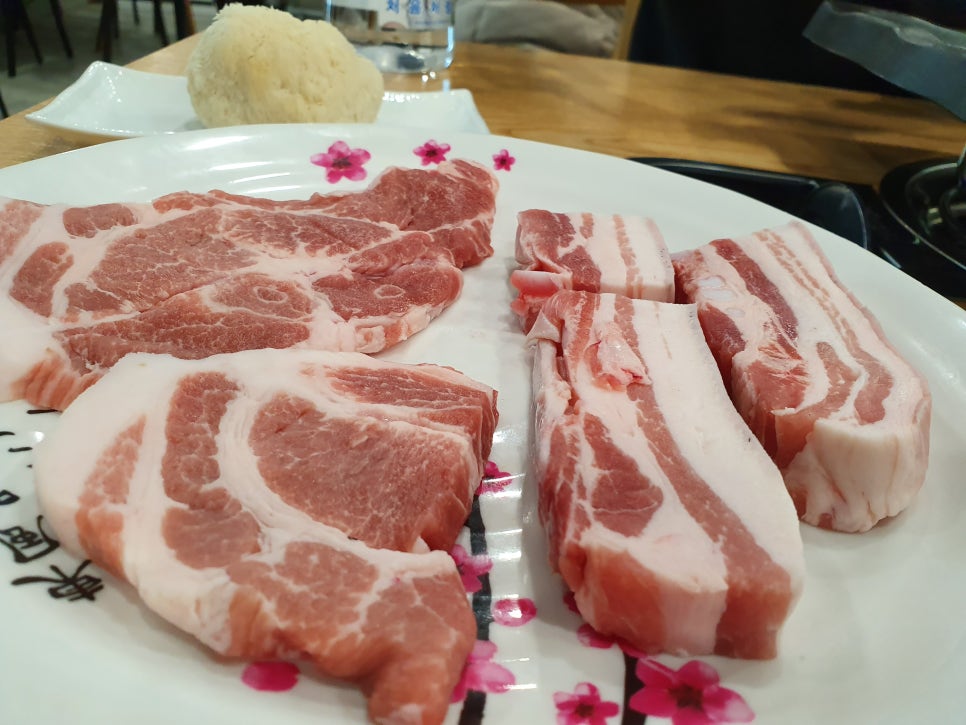 우리동네 정육식당 이미지