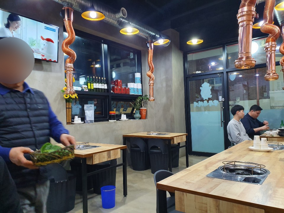 장수흑돼지 이미지