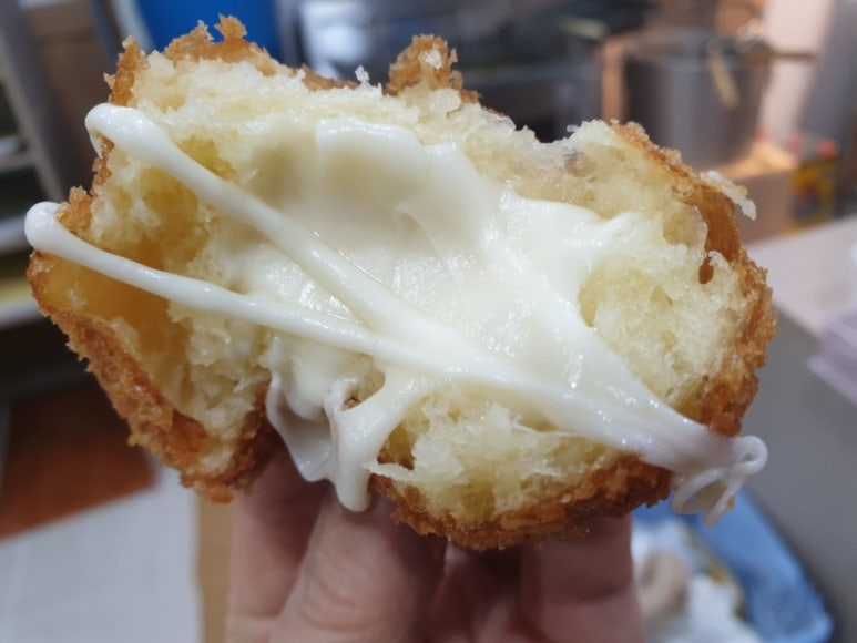 경성찹쌀꽈배기 이미지