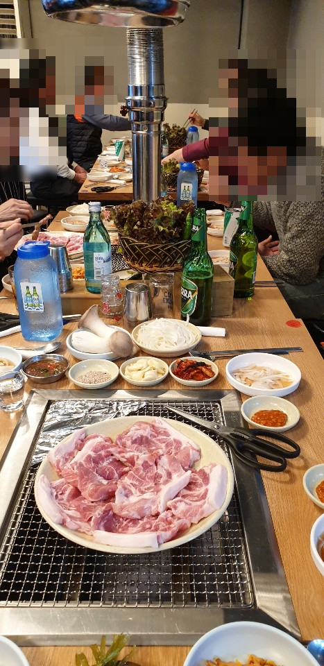 돈두돈미참숯불뒤통구이 이미지
