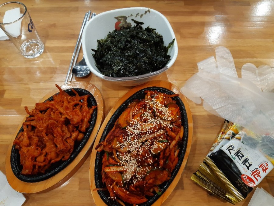 토방닭발 이미지