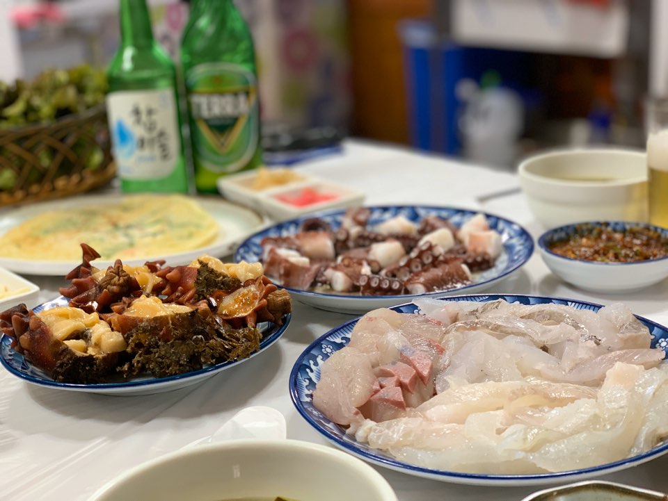 수산시장막썰어횟집 이미지