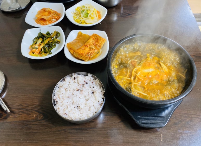 민들레국시 이미지