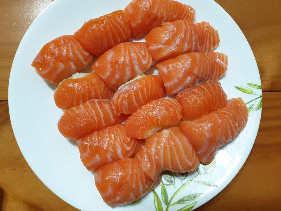 연어참잘하는집 이미지