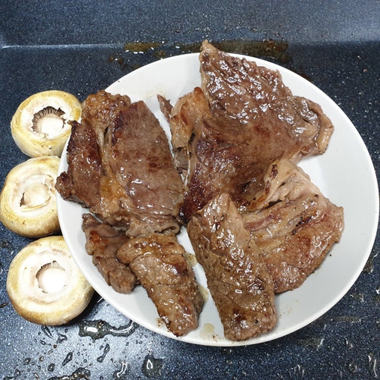 반한우정육점 이미지