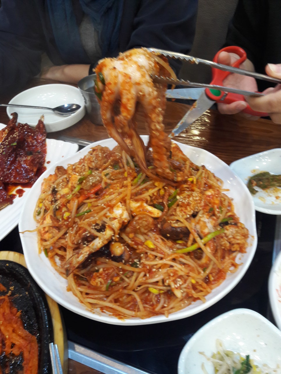 통통아구찜 이미지
