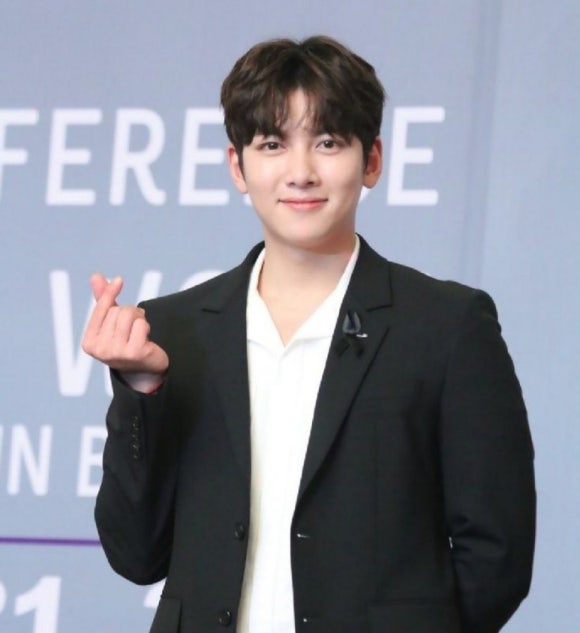 수지헤어샵 이미지