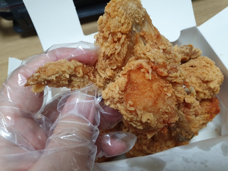 사나운치킨 이미지