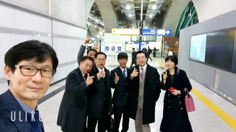 010네트웍휴대폰시장 이미지