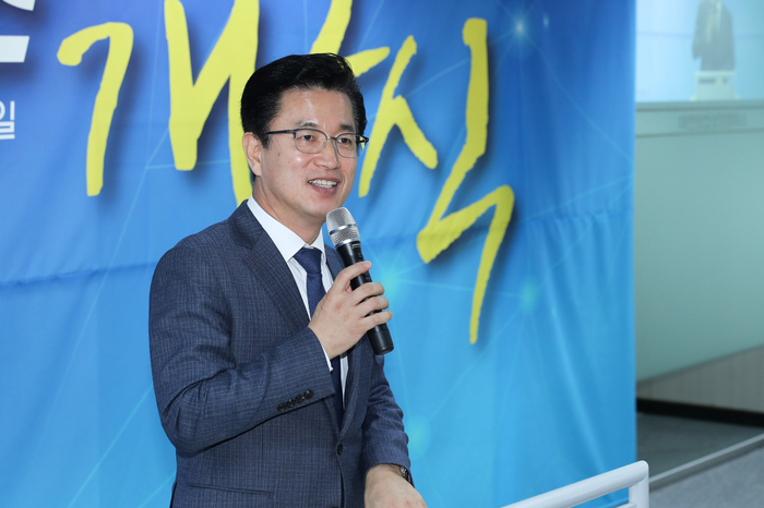 유성종합용역 이미지