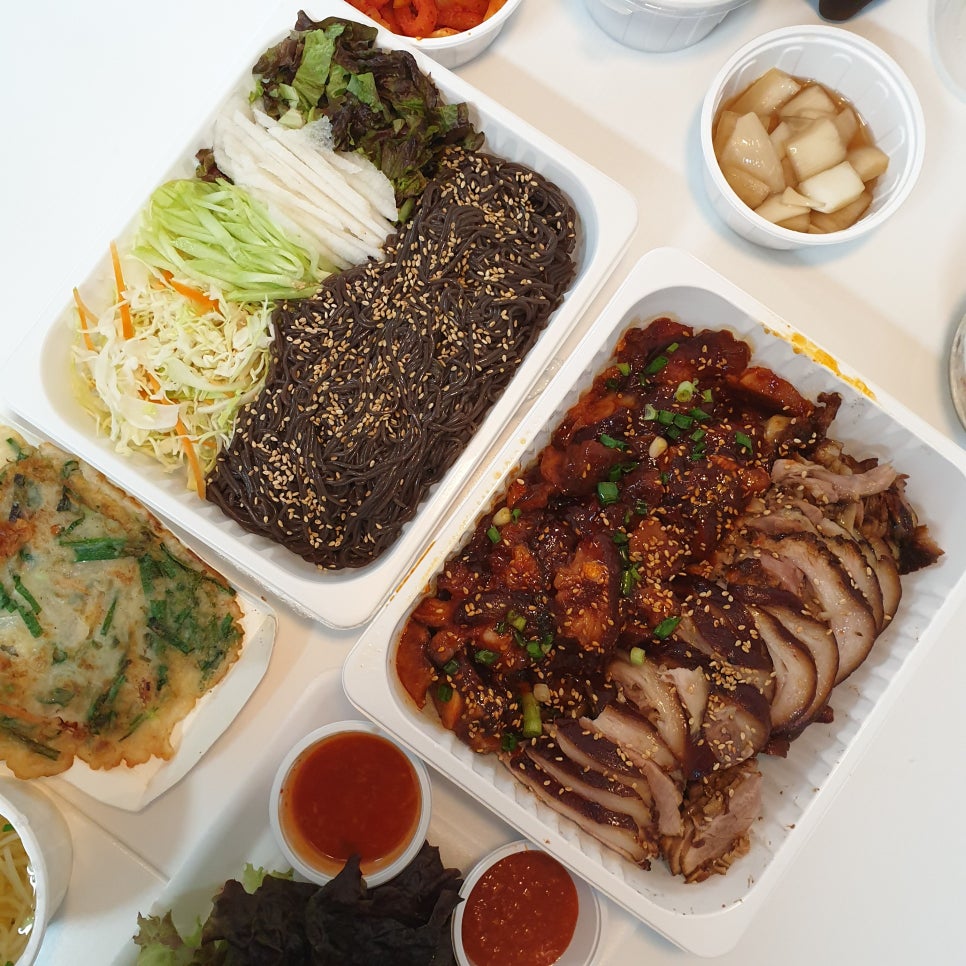 죽전뚱뚱이할머니족발 이미지