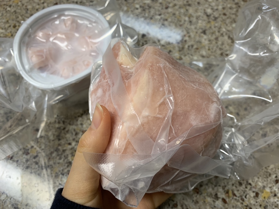 댕댕이 만찬 이미지