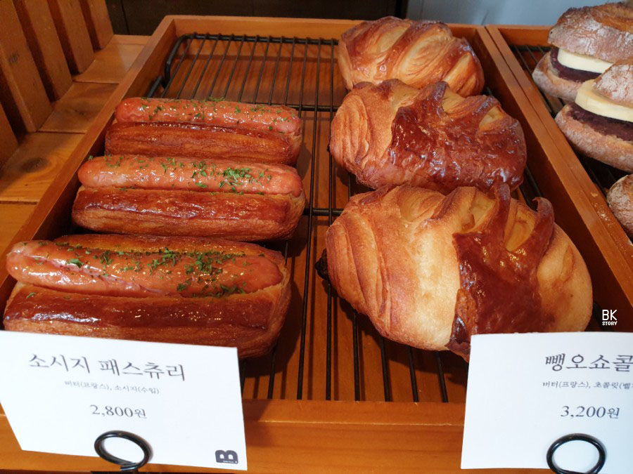 효모 빵집 이미지