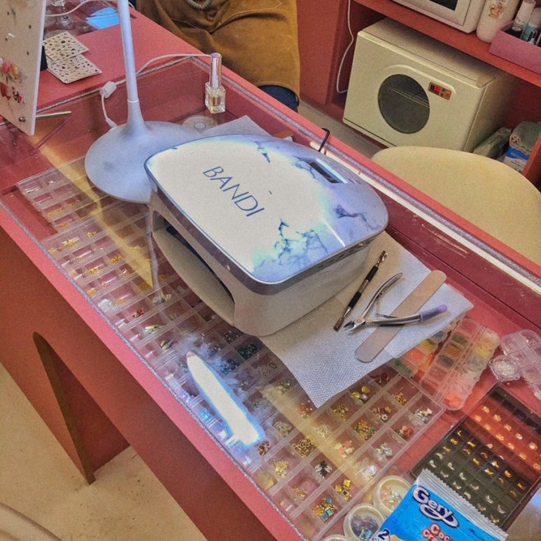 은바리 네일 이미지