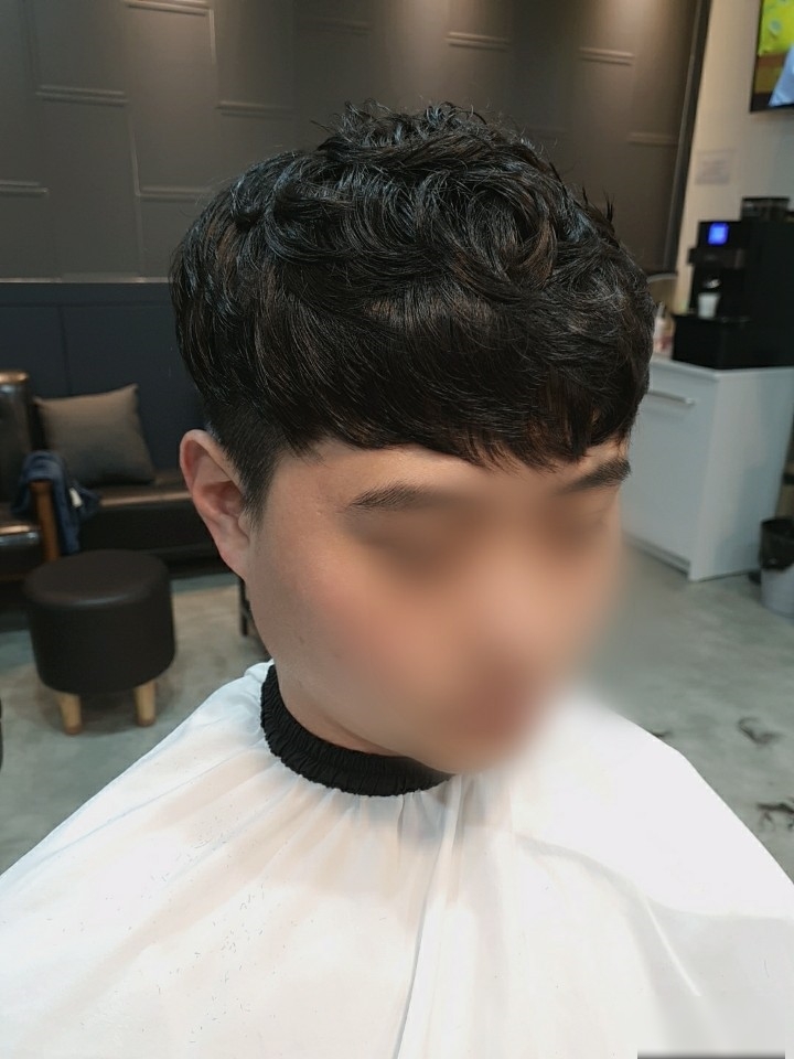여진헤어샵 이미지