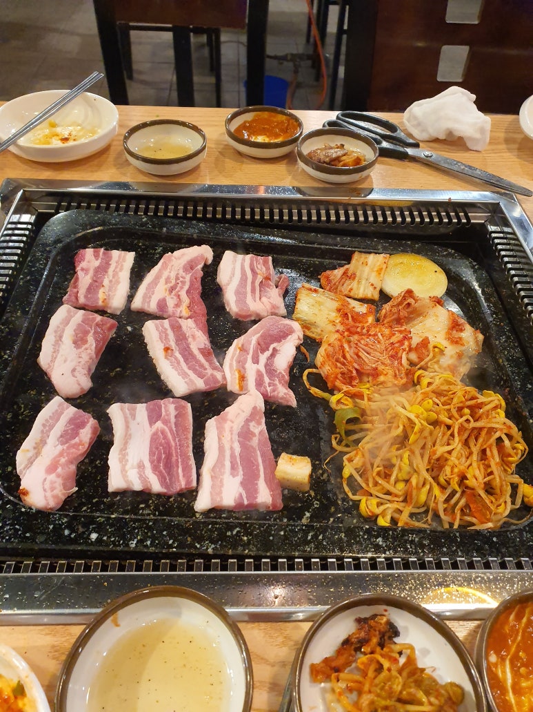 고기데이 이미지
