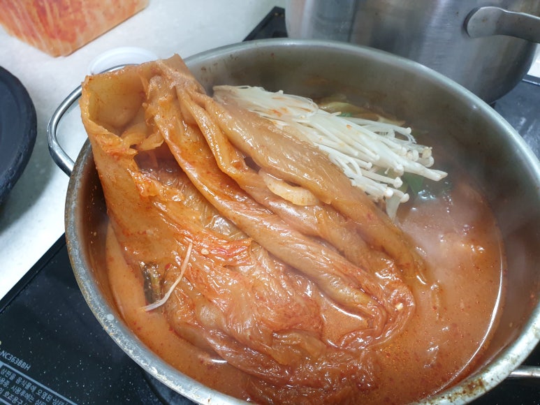자작나무김치찜 이미지