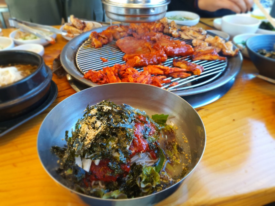 황토숯불닭갈비 이미지