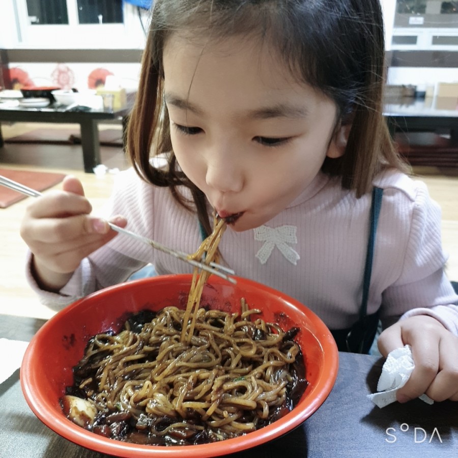 홍해원 이미지