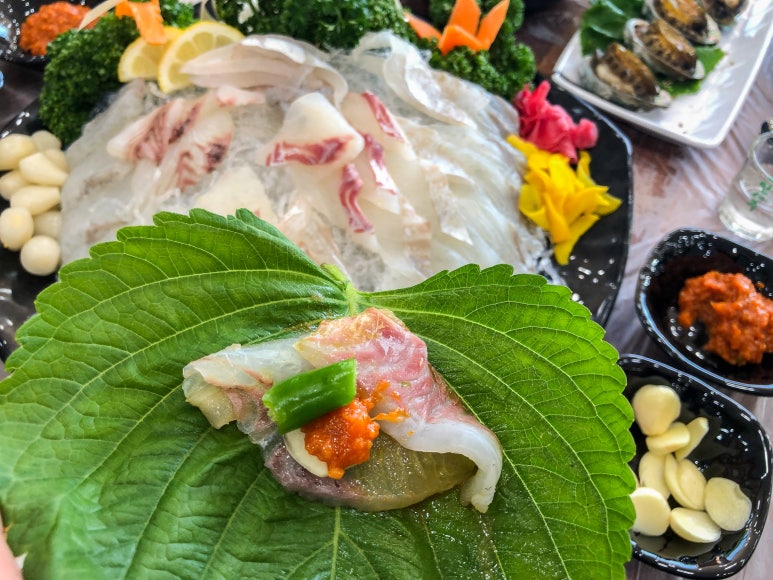 백길천사횟집 이미지