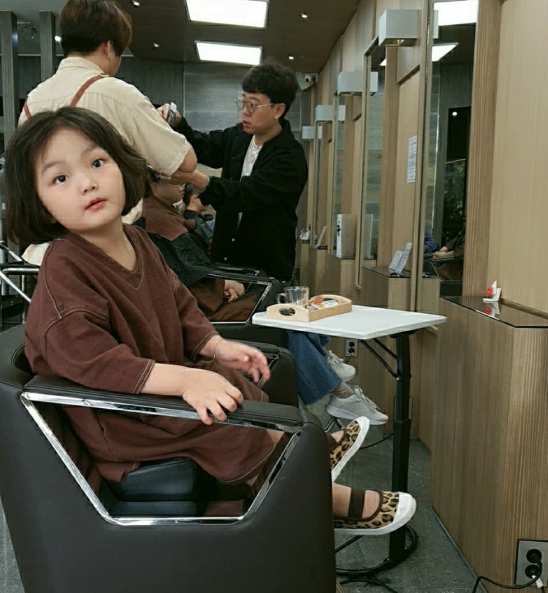 살롱제이앤제이 이미지
