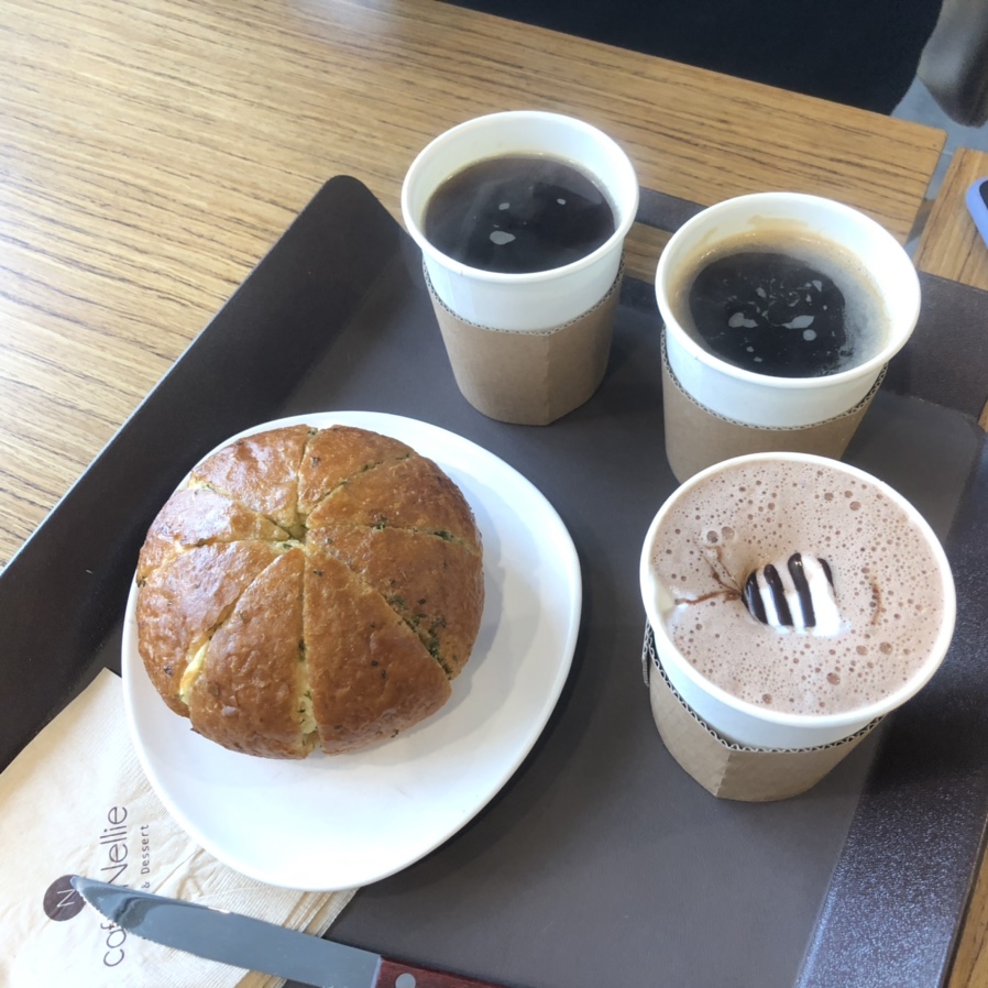 카페넬리 이미지