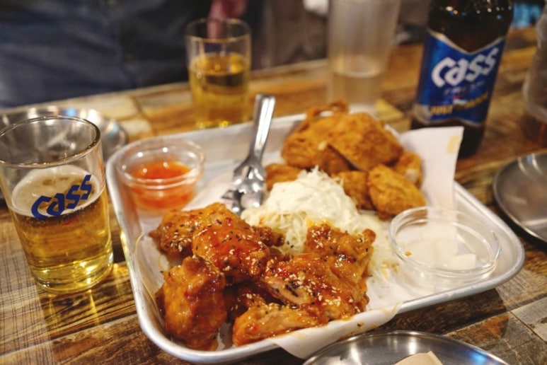 명동치킨 이미지