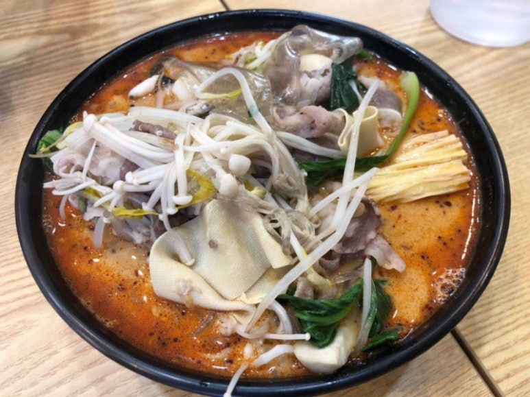 등초 마라탕 이미지