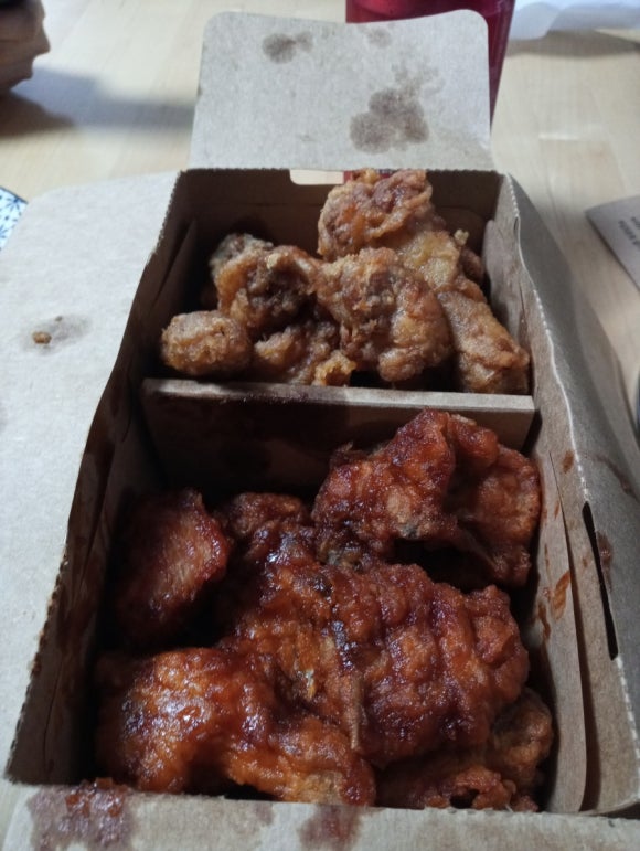 교촌치킨산내 이미지