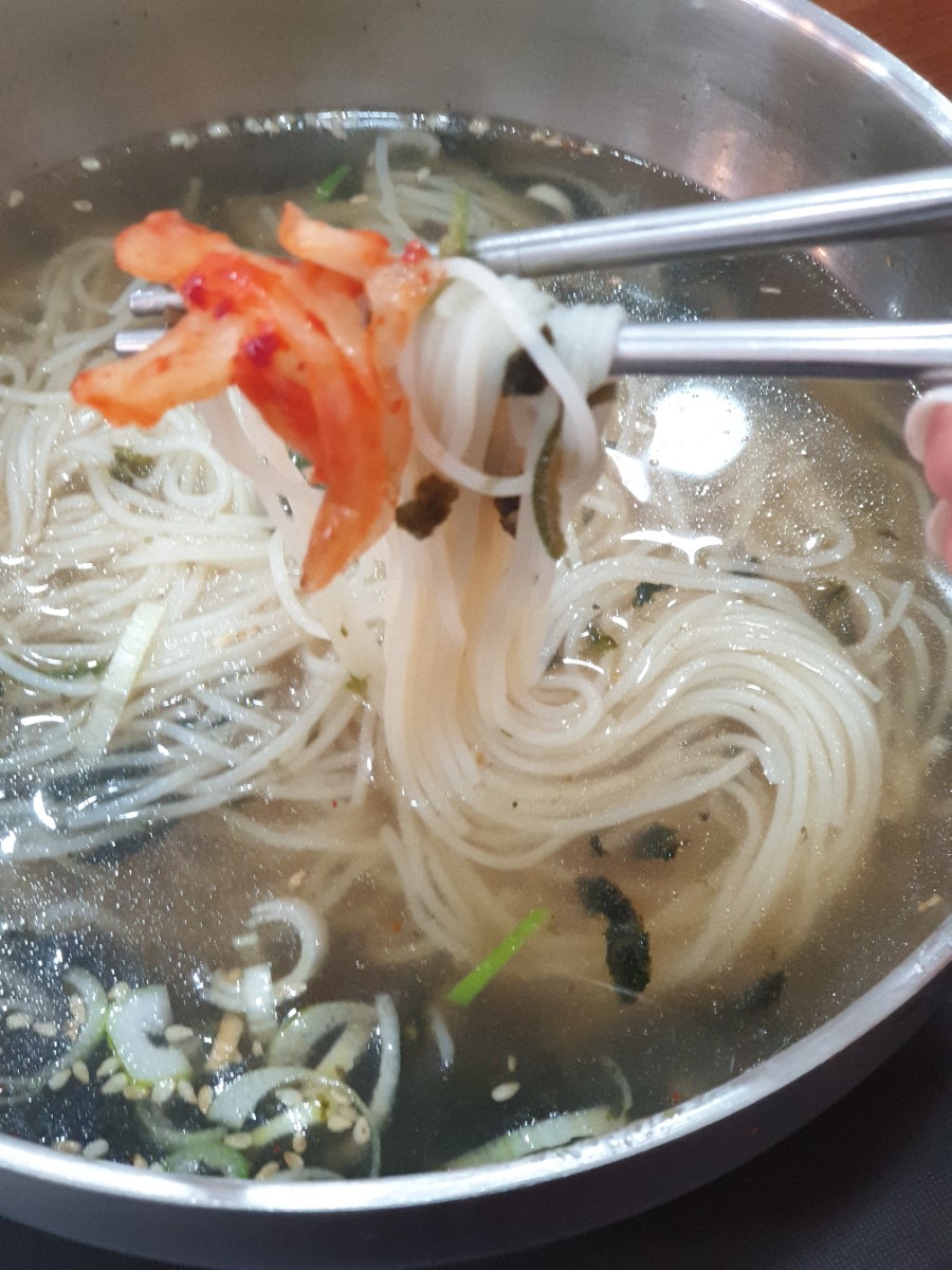 운중동멸치국수 이미지