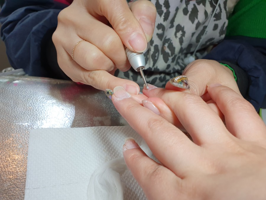 다이아몬드손네일 이미지