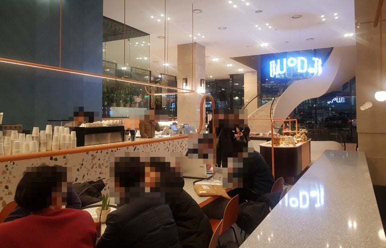 투닷츠 이미지
