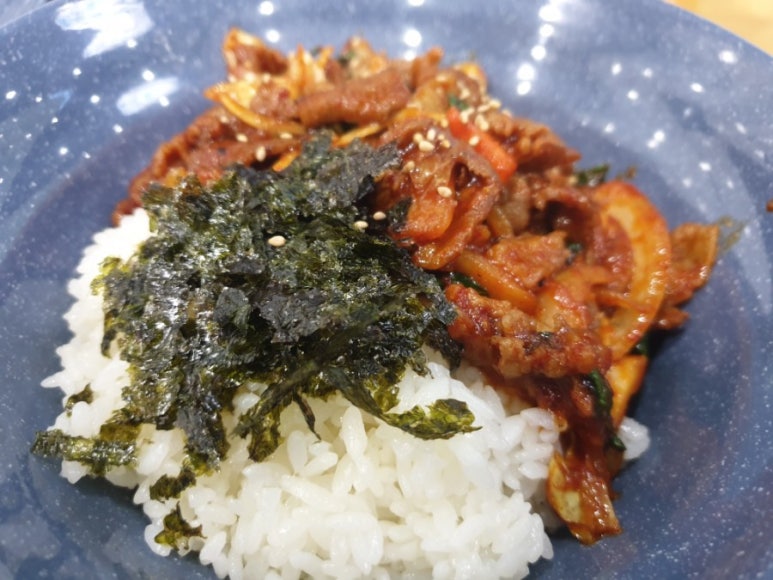 볶덮밥 이미지