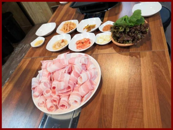 쌍둥이네삼겹살 이미지