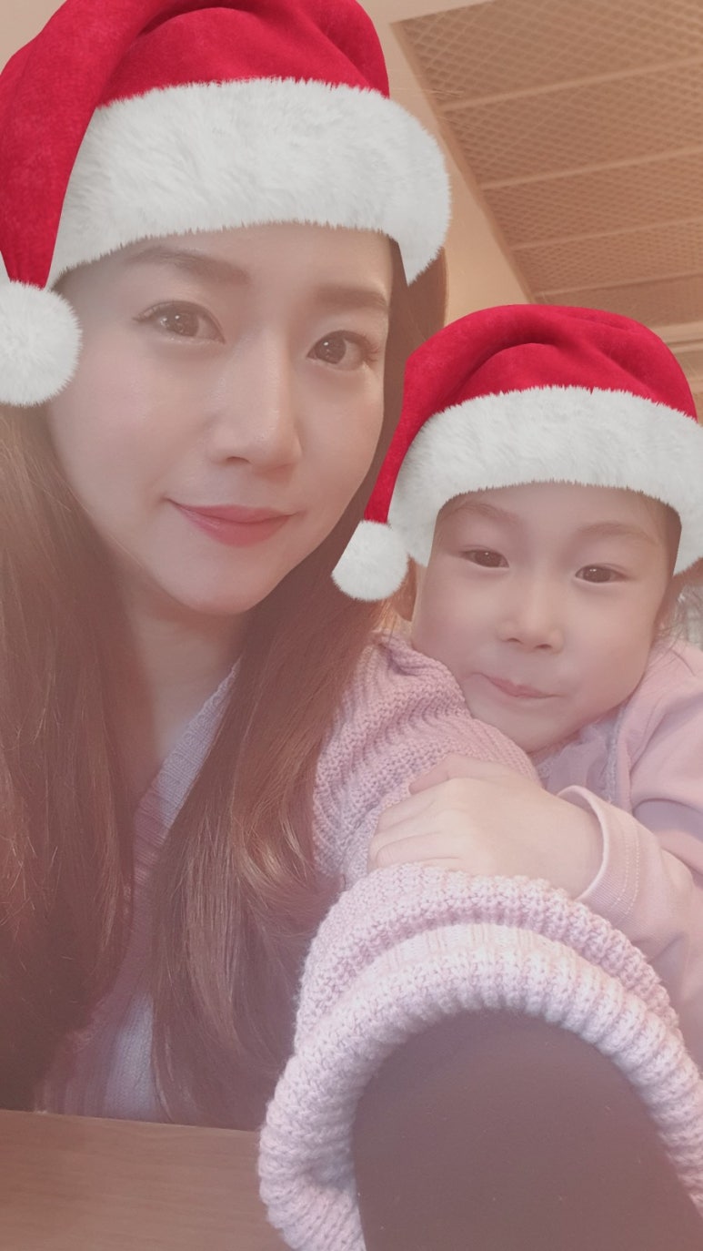 엄마의 고기 만찬 이미지