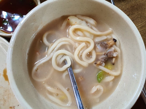 해맞이손칼국수 이미지