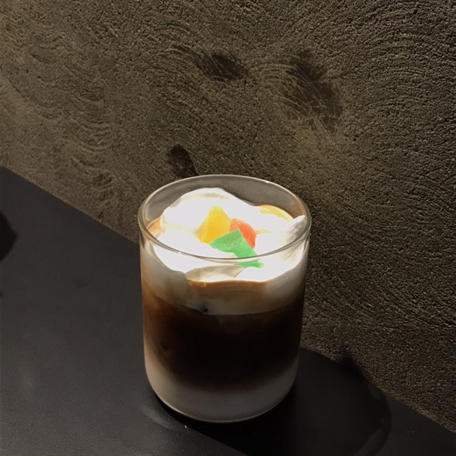 솔트커피 이미지