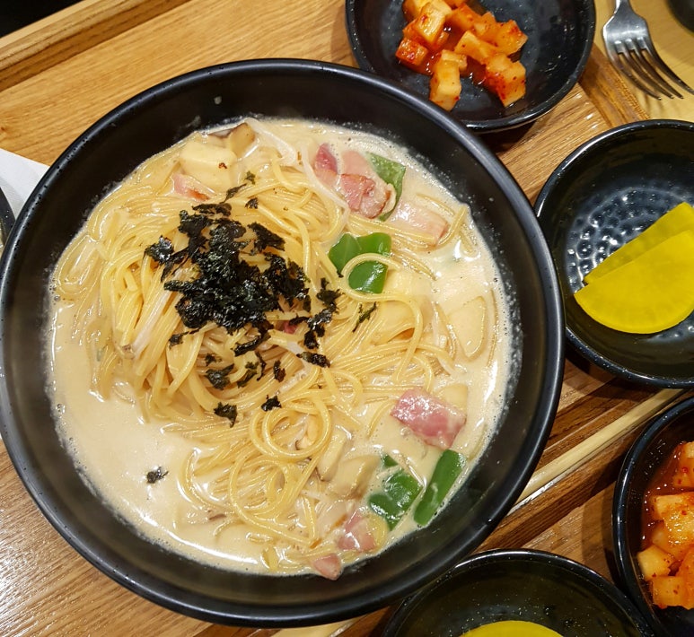 청년국수 이미지