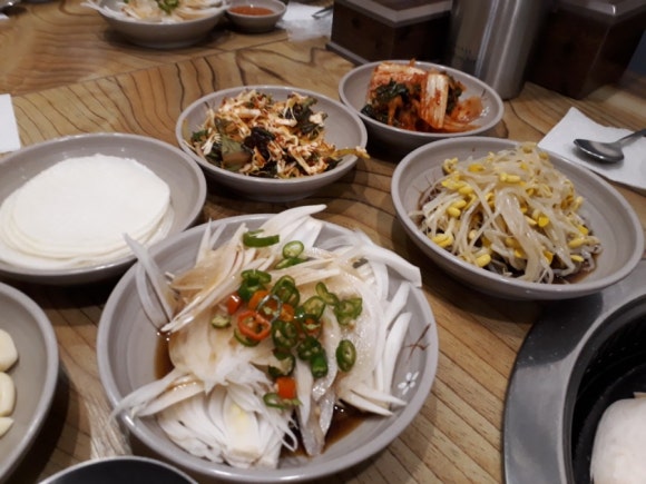 꾸우면돼지 이미지