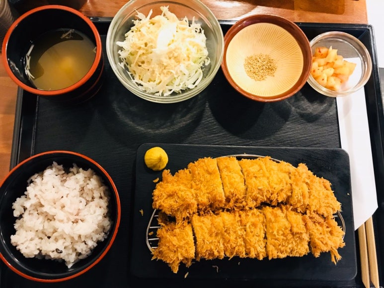 이든돈카츠 이미지