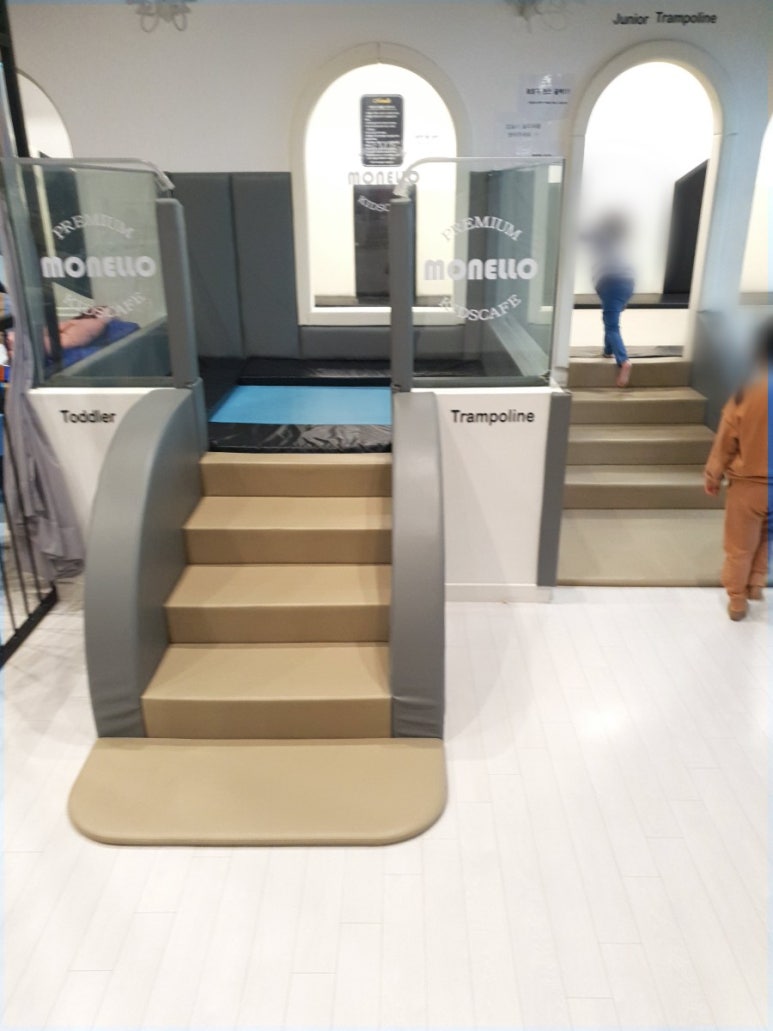 모넬로 백석점 이미지